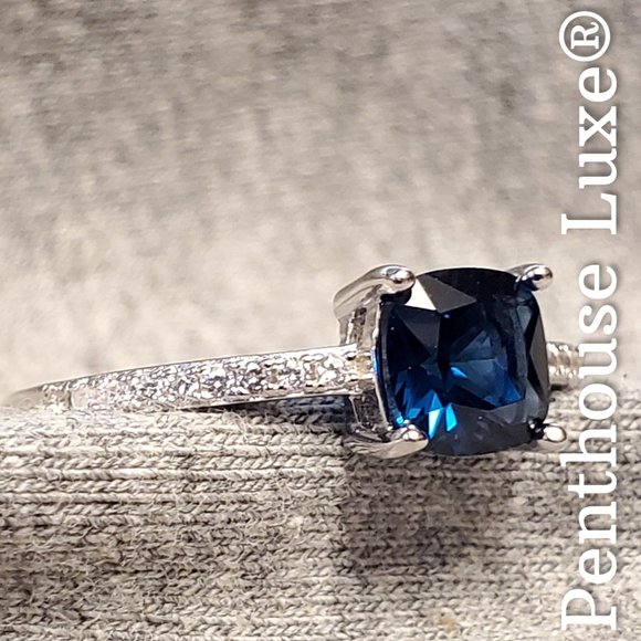 SOLID 925 Sterling Silver Blue Topaz Ring - Picture 2 of 6